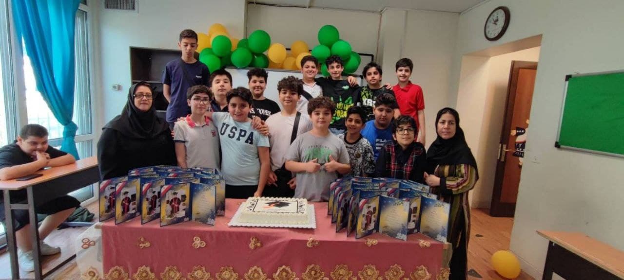 پیش دبستان ودبستان غیردولتی خاتم